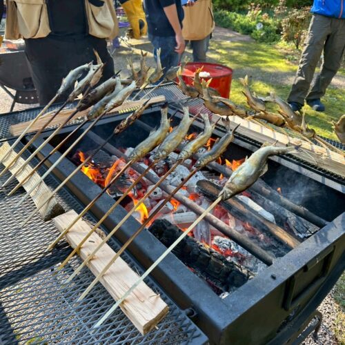 社員と家族の絆を深める ― 木漏れ日ガーデンでのBBQ＆紙飛行機大会中工精機株式会社 - 粉砕技術業界No1プロフェッショナル